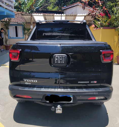 Fiat Toro 2.4 16v Freedom Flex 4x2 Aut. 4p