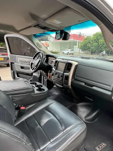 Dodge Ram 3.6 1500 Slt 4x2
