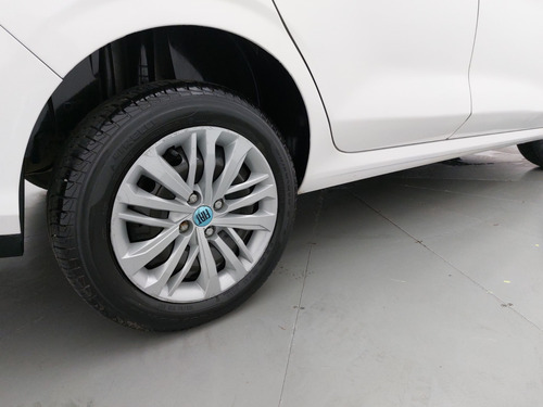 Fiat Cronos 1.3 FIREFLY FLEX DRIVE MANUAL