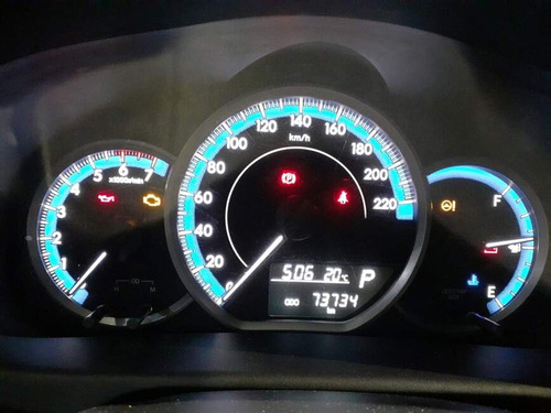 Toyota Yaris 1.3 16V FLEX XL LIVE MULTIDRIVE