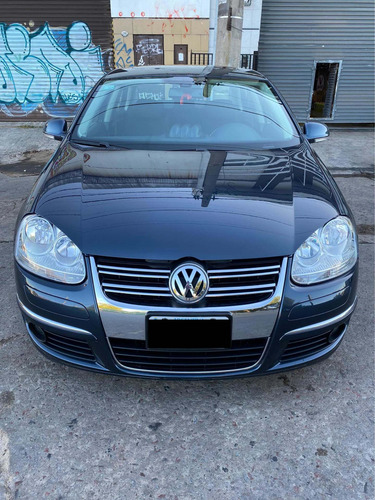 Imagen 2 de 12 de Volkswagen Vento 2.0 T Fsi Sportline 2010