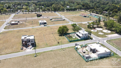 Lotes En Venta Con Financiación En El Pato, Berazategui. La Vikkina