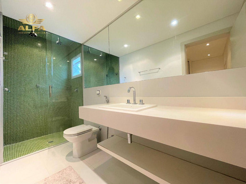 Imagem 17 de 30 de Casa Na Praia, Condomínio Fechado, 4 Suítes, Piscina, Churrasqueira, Jardim, 4 Vagas, Acapulco, Guarujá. - Ca0110