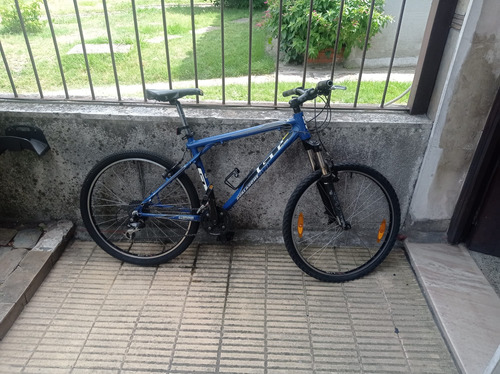 Bicicleta Avalanche 3.0