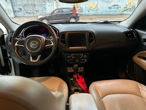 Jeep Compass 2.0 Longitude Flex Aut. 5p