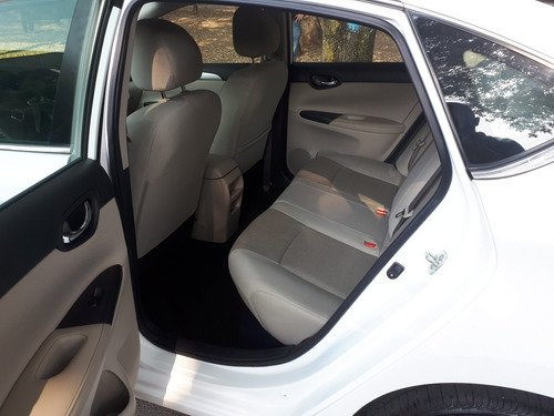Imagen 5 de 12 de Nissan Sentra 2019 1.8 Sense Mt