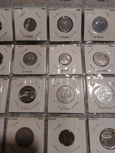 Lote 20 Monedas De 7 Paises (Usado)