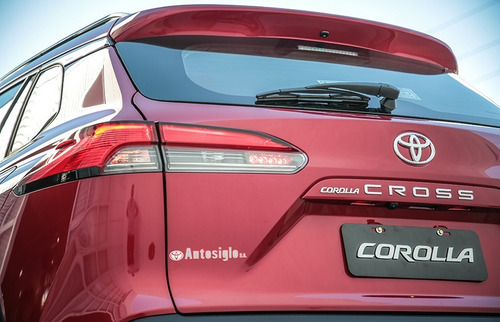 Imagen 6 de 12 de Toyota Corolla Cross /// Seg Hv 1.8 Ecvt
