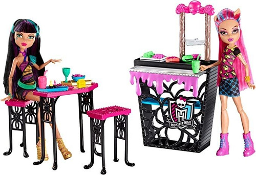 Monster High Creepteria Con Cleo De Nile Y Howleen Wolf Dol