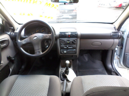 Imagem 7 de 9 de Chevrolet Classic 1.0 Ls 2011/2012