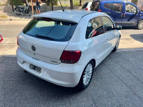 Imagen 18 de 25 de Volkswagen Gol Trend 1.6 Highline 3p 2015