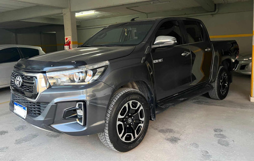 Toyota Hilux 2.8 Cd Srx 177cv 4x4 At