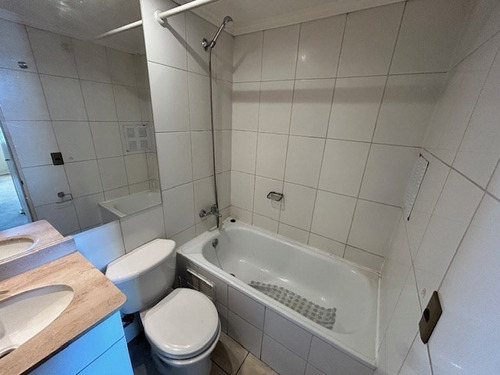 Departamento En Venta De 2 Dorm. En Talca