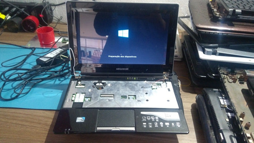Netbook Megawate Intel Atom N 450 (Usado)