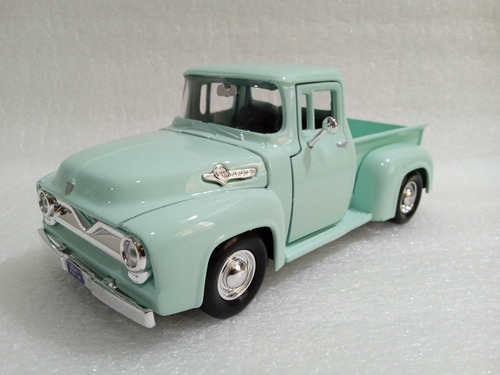 Ford Pickup F-100 1955, Escala 1:24 Motormax. 20cms.