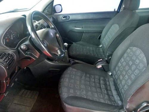 Imagem 9 de 10 de Peugeot 206 1.4 Presence 8v Flex 2p Manual