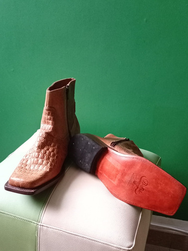 Imagen 4 de 4 de Zapatos De Cuero