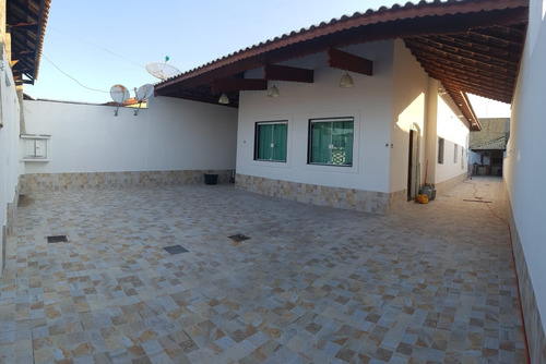 Linda Casa Com Piscina,churrasqueira, Maracanã - Pg R$550mil