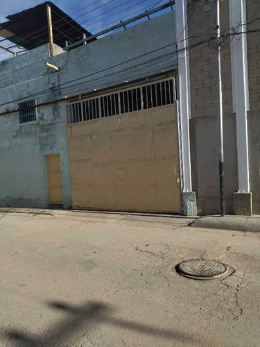 Imagen 1 de 30 de Se Vende Casa Con Galpón En Carlos Andrés