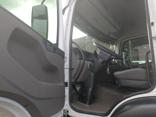 Imagem 19 de 25 de Volkswagen Constellation 24.280 Ano 2019 Bitruck Sider