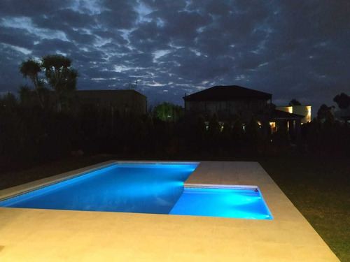 Imagen 5 de 14 de Alquiler Temporada - Anual Con Piscina - Minimalista Canning