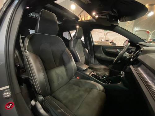 Imagem 15 de 15 de Volvo Xc 40 Xc40 R-design 2.0 T5 Awd 252cv