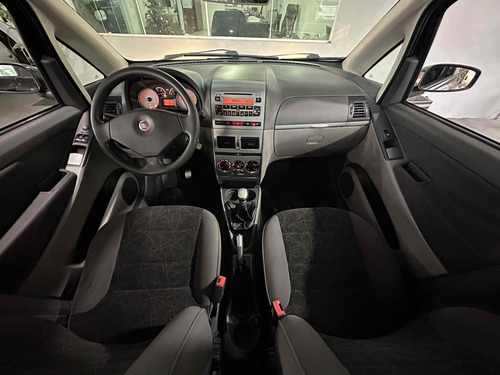 Fiat Idea 1.4 MPI ELX 8V FLEX 4P MANUAL