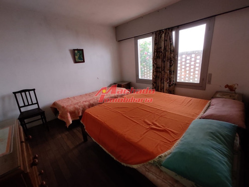 Venta De Casa En Pinares , Punta Del Este 2 Dormitorios - Ref: 6242