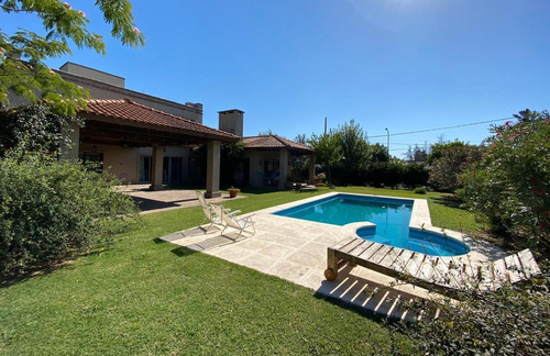 Casa De 5 Dormitorios - Pileta - Hostal Del Sol - San Eduardo - Aldea