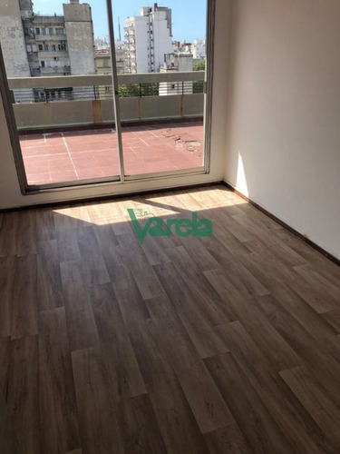 Imagen 10 de 14 de Venta Apartamento Centro, Penthouse 4 Dorm, 2 Baños Y Gge! - Montevideo Centro Montevideo