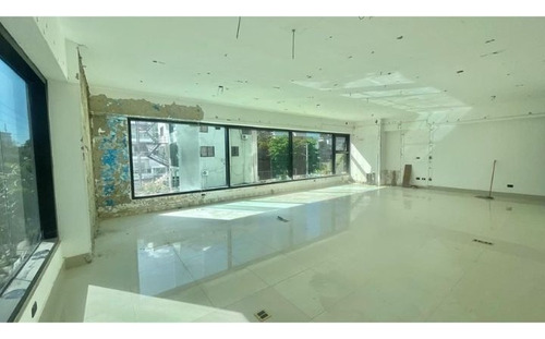 Local Comercial U Oficina En Venta En Mirador Sur Santo Domi