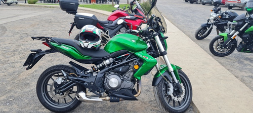 Imagen 4 de 15 de Benelli Tnt 300