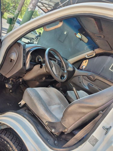 Hyundai Hr 2009 Hdlwbsc 2.5 Com Carroceria Madeira Revisada