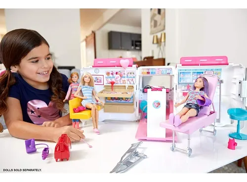 Boneca Barbie E Ken Ambul ncia Com Bonecos E Acess rios