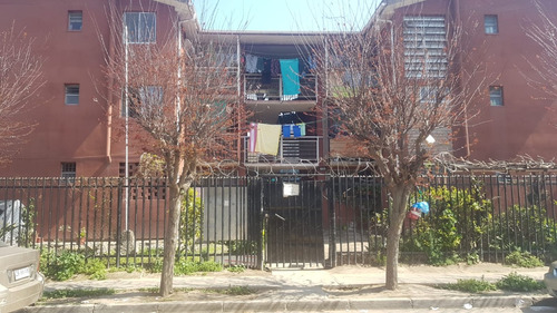 Poblacion Alberto Hurtado, Primer Piso