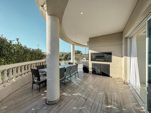 Departamentos Premium De 2 Dormitorios Con Amenities En La Barranca De Alberdi