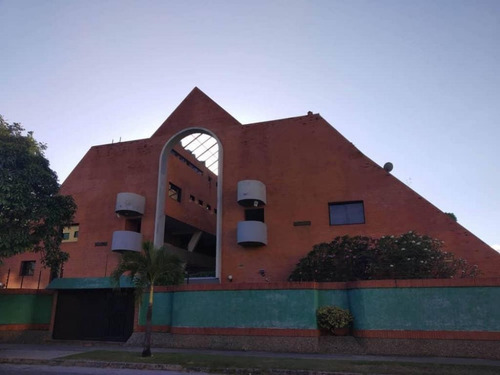 Imagen 2 de 9 de Apartoquinta En Venta Mañongo Cerca Del Sambil Valencia