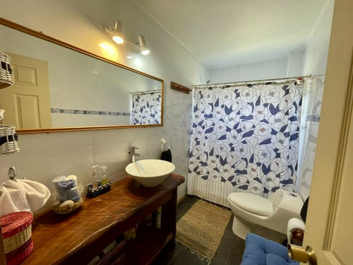Casa De 2 Pisos En Frutillar Alto, Villa Alegre