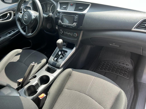 Imagen 10 de 13 de Nissan Sentra 2018 1.8 Advance Cvt
