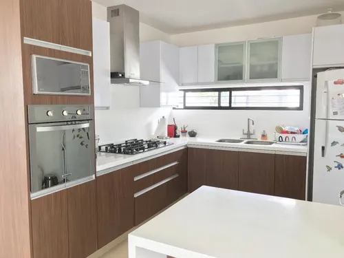 Preciosa Residencia En Real De Juriquilla - T.317 M2 A Desnivel Y De Super Lujo!