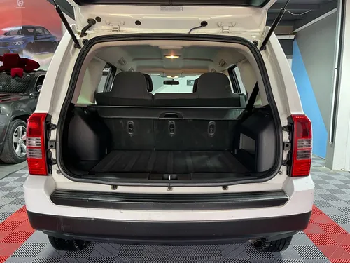 Jeep Patriot Sport 4x2 Cvt