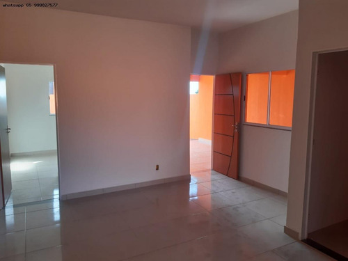 Imagem 2 de 12 de Casa Para Venda Em Várzea Grande, Novo Mundo, 2 Dormitórios, 1 Suíte, 2 Banheiros, 2 Vagas - 468_1-1413826
