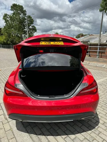 Mercedes Benz Cla 180