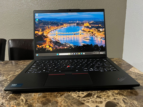 Thinkpad L14 Ultra 7-16, 32gb Ram, Táctil, 512gb Ssd Negro (Usado)