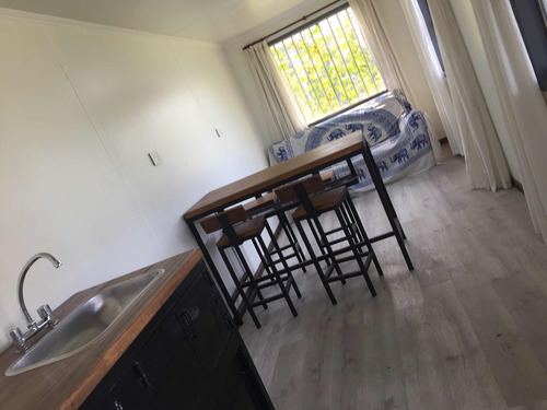 Casa Contenedor / Container: 30 M2 + Galería. A Estrenar