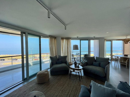 Penthouse Exclusivo Playa Mansa