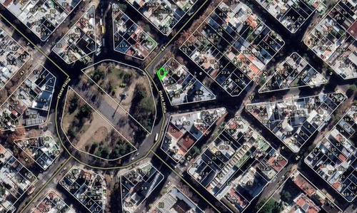 Imagen 2 de 2 de Local Venta En La Plata Calle 44 Esq Plaza Italia - Dacal Bienes Raices