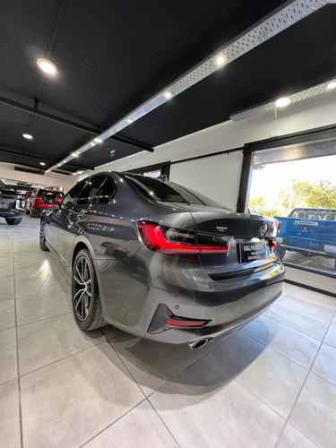 Imagen 12 de 20 de Bmw Serie 3 3.0 330i Sedan Sport Line 252 Cv
