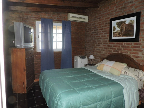 Imagen 17 de 27 de Alquilo 3 Cabañas Con Piscina Compartida Para 2 O 3 Personas