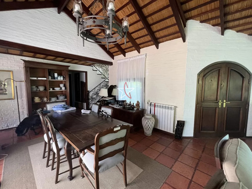 Casa, 3 Dormitorios, 2 Baños, Rincon Del Indio, Brava, Alquiler Verano